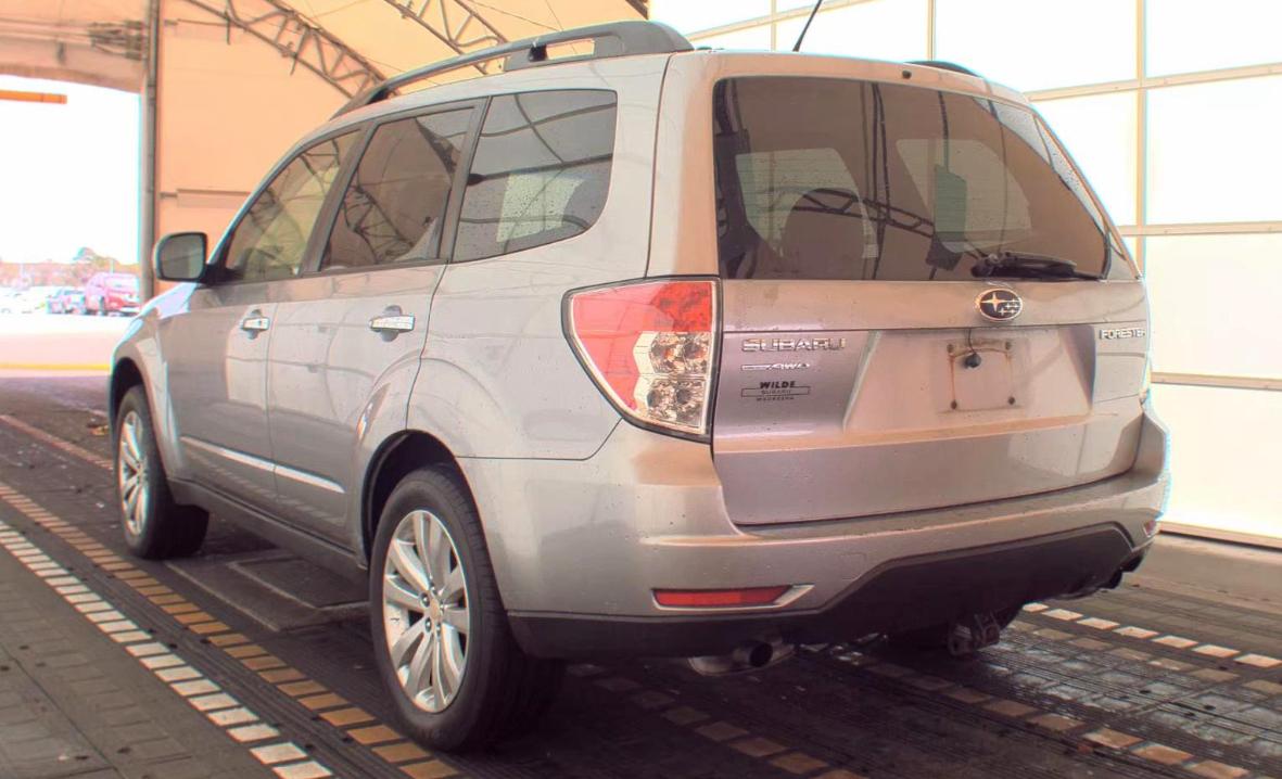 Subaru Forester  2011