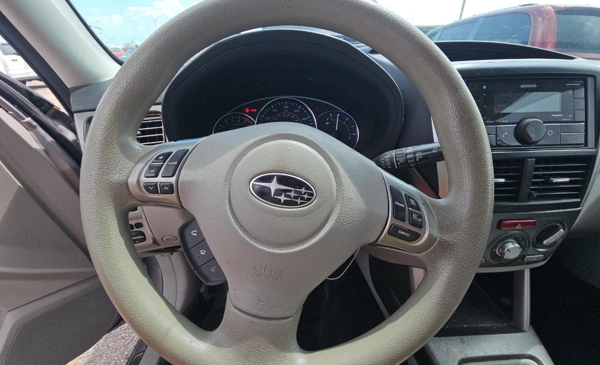 Subaru Forester  2011