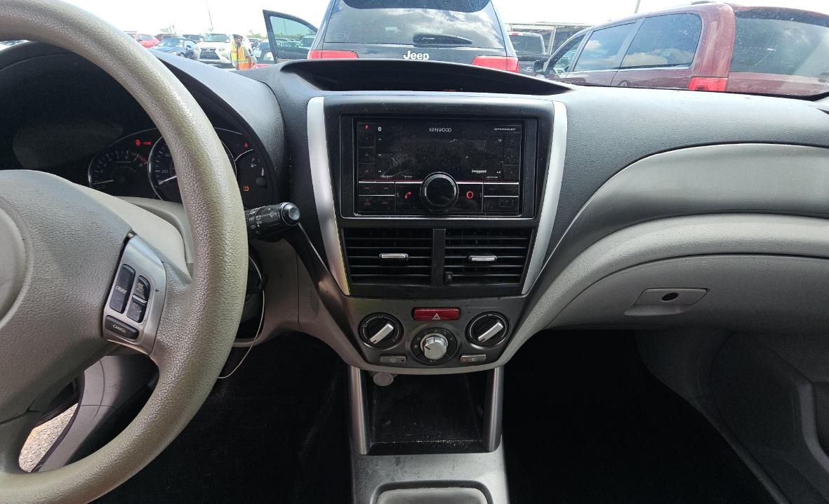 Subaru Forester  2011