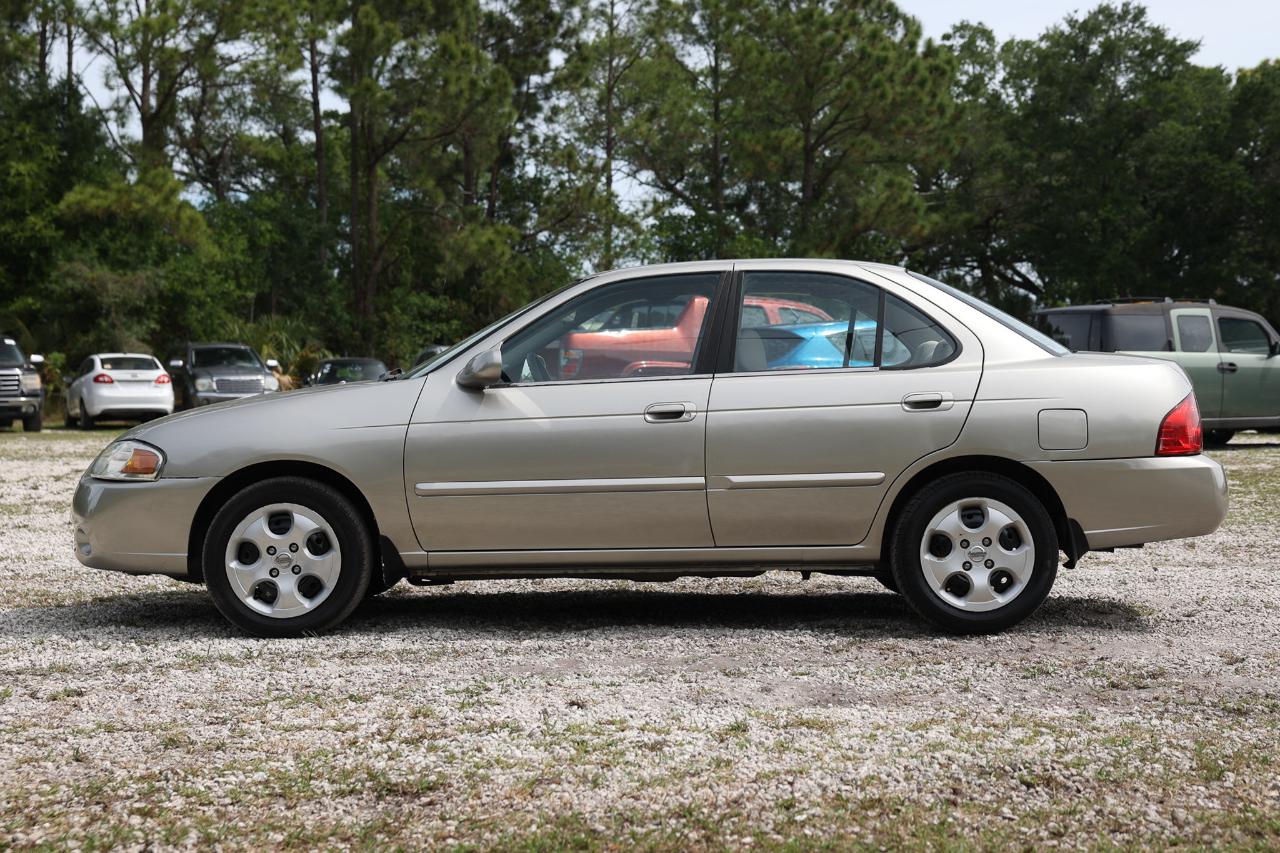 Nissan Sentra  2004