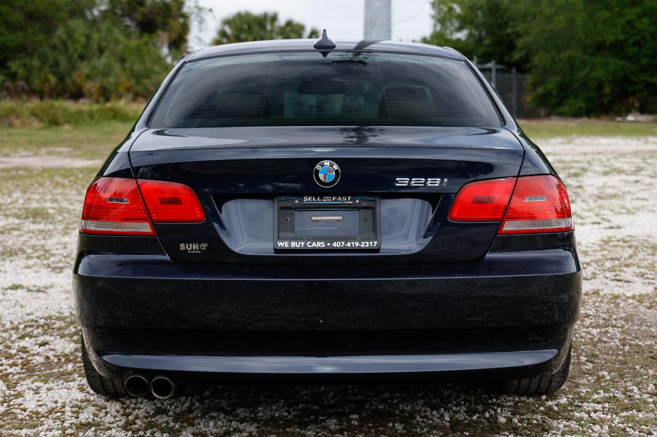 BMW 328i  2010