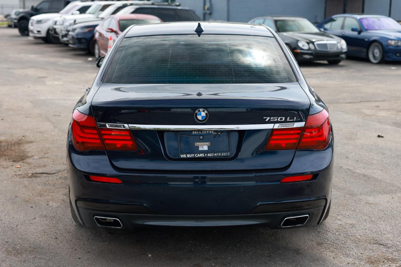BMW 750Li  2014