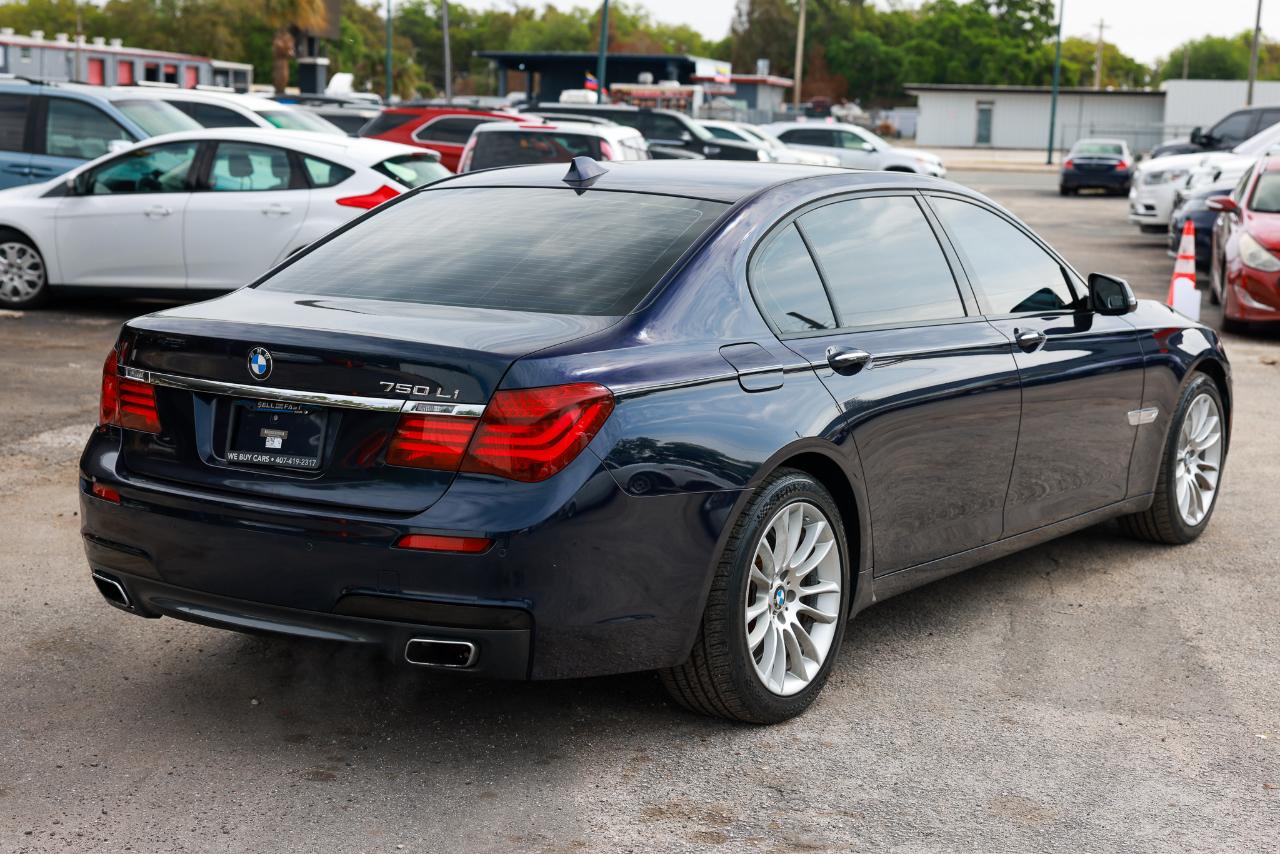 BMW 750Li  2014