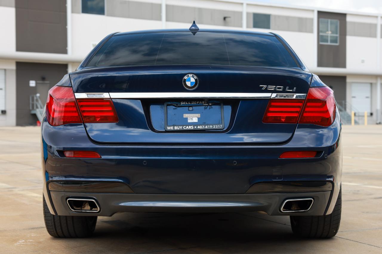 BMW 750Li  2014