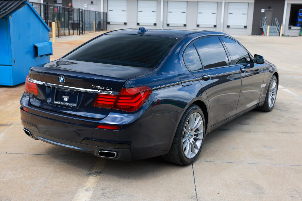 BMW 750Li  2014