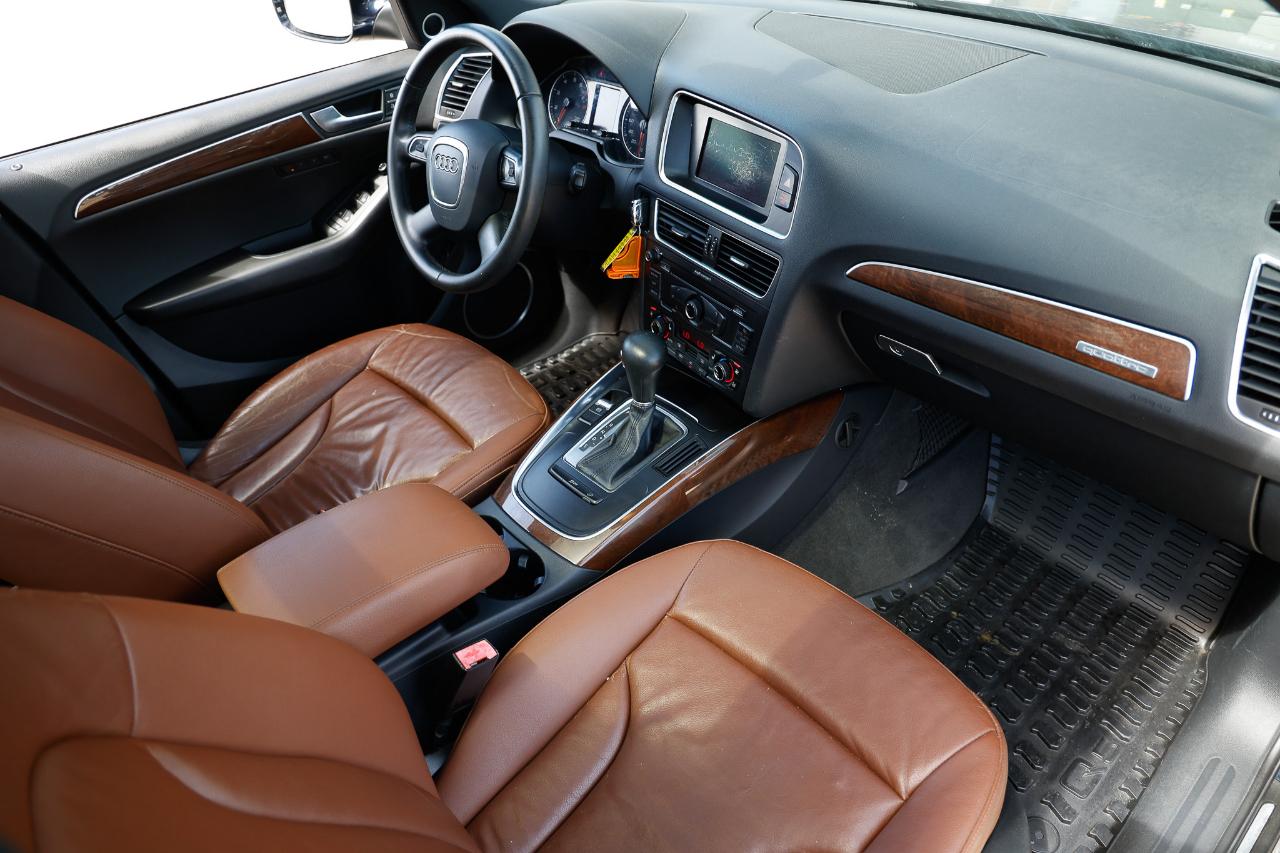 Audi Q5  2011