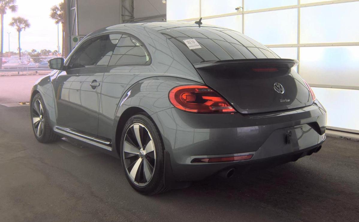 Volkswagen Beetle Coupe  2013