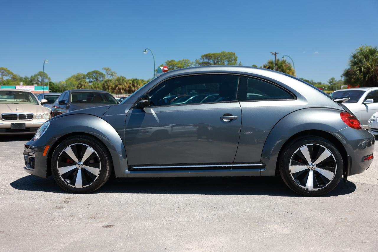 Volkswagen Beetle Coupe  2013