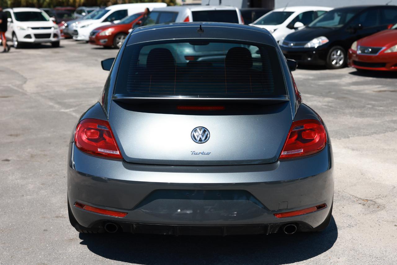 Volkswagen Beetle Coupe  2013