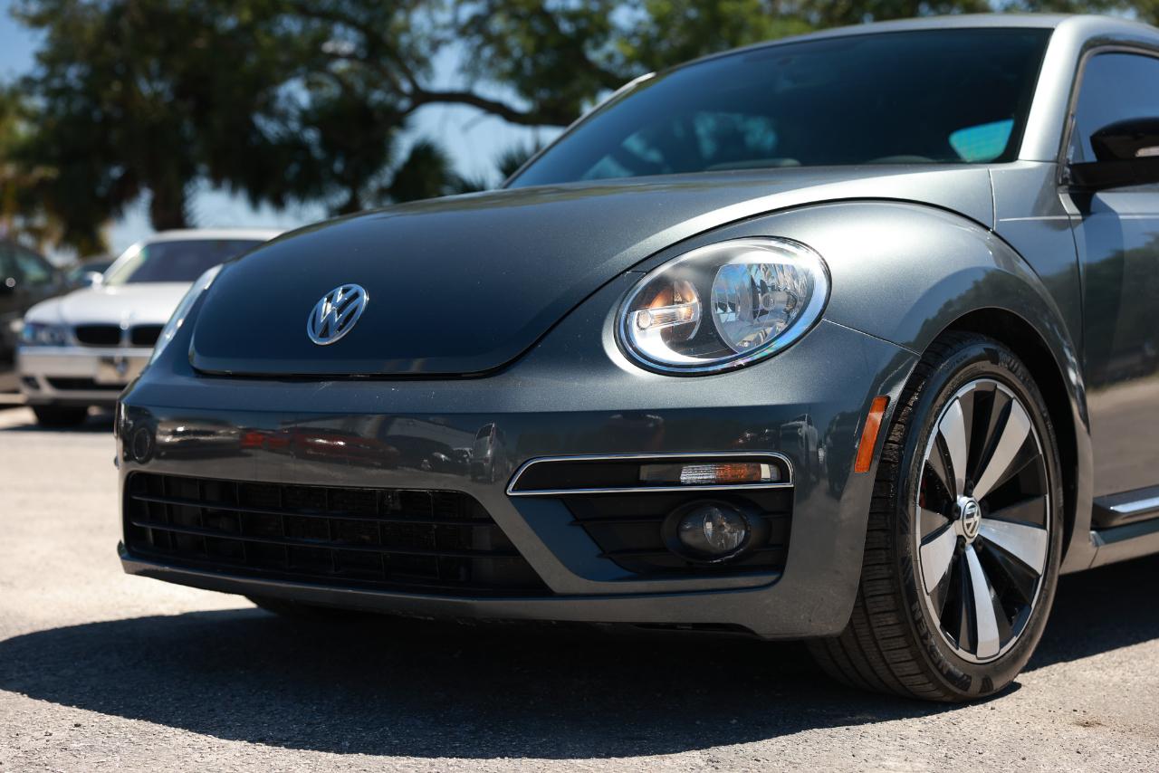 Volkswagen Beetle Coupe  2013