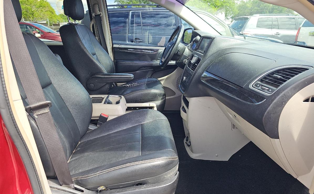 Chrysler Town & Country  2016