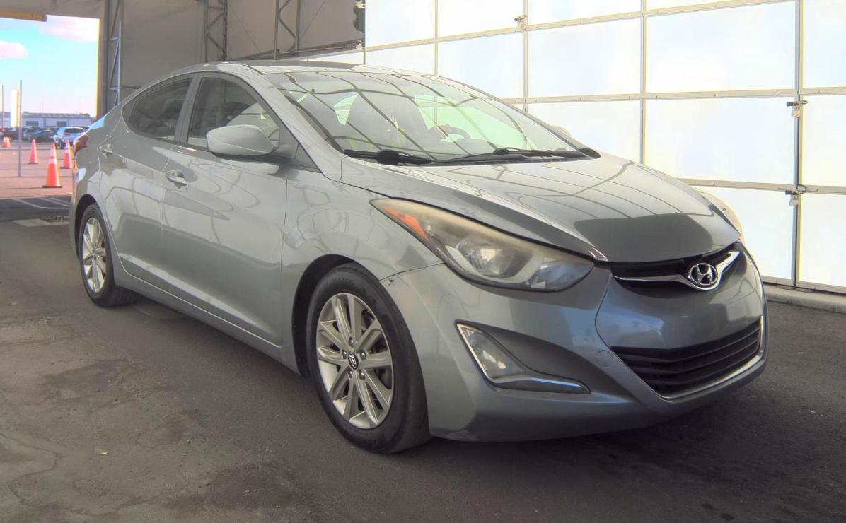 Hyundai Elantra  2016