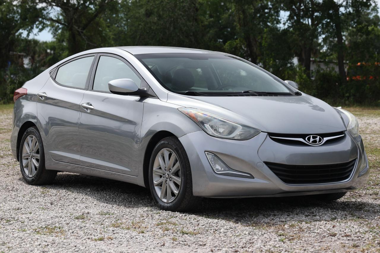 Hyundai Elantra  2016