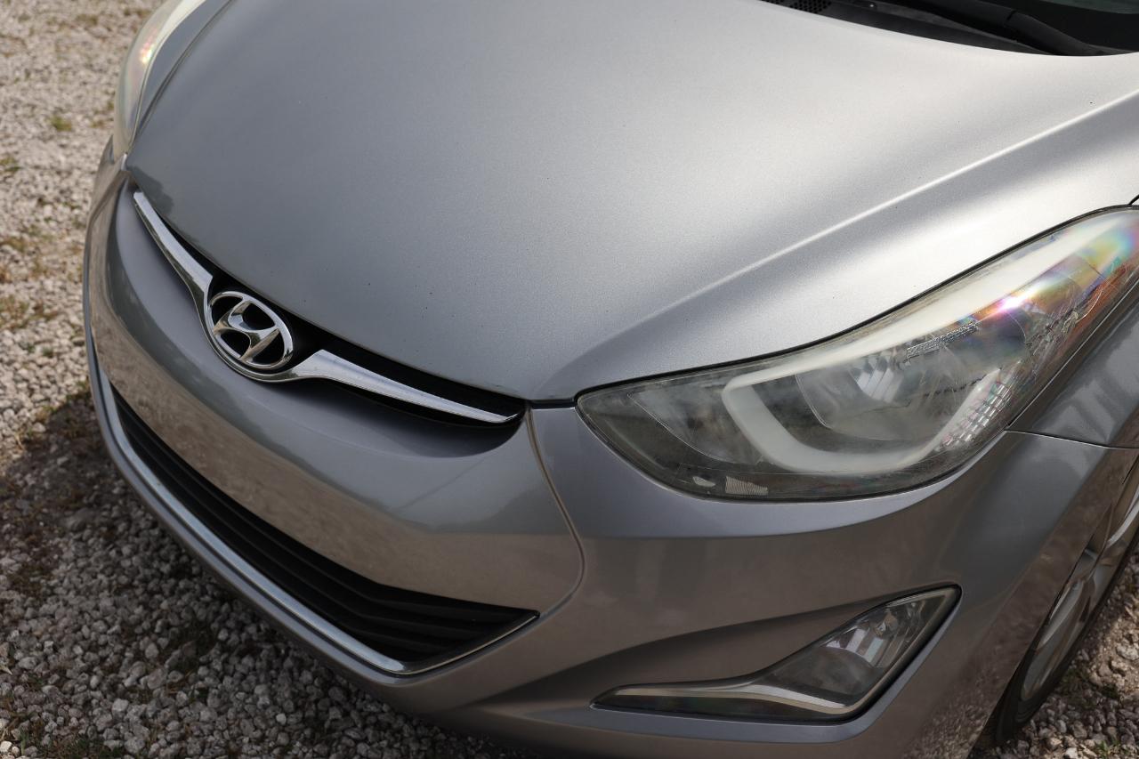 Hyundai Elantra  2016