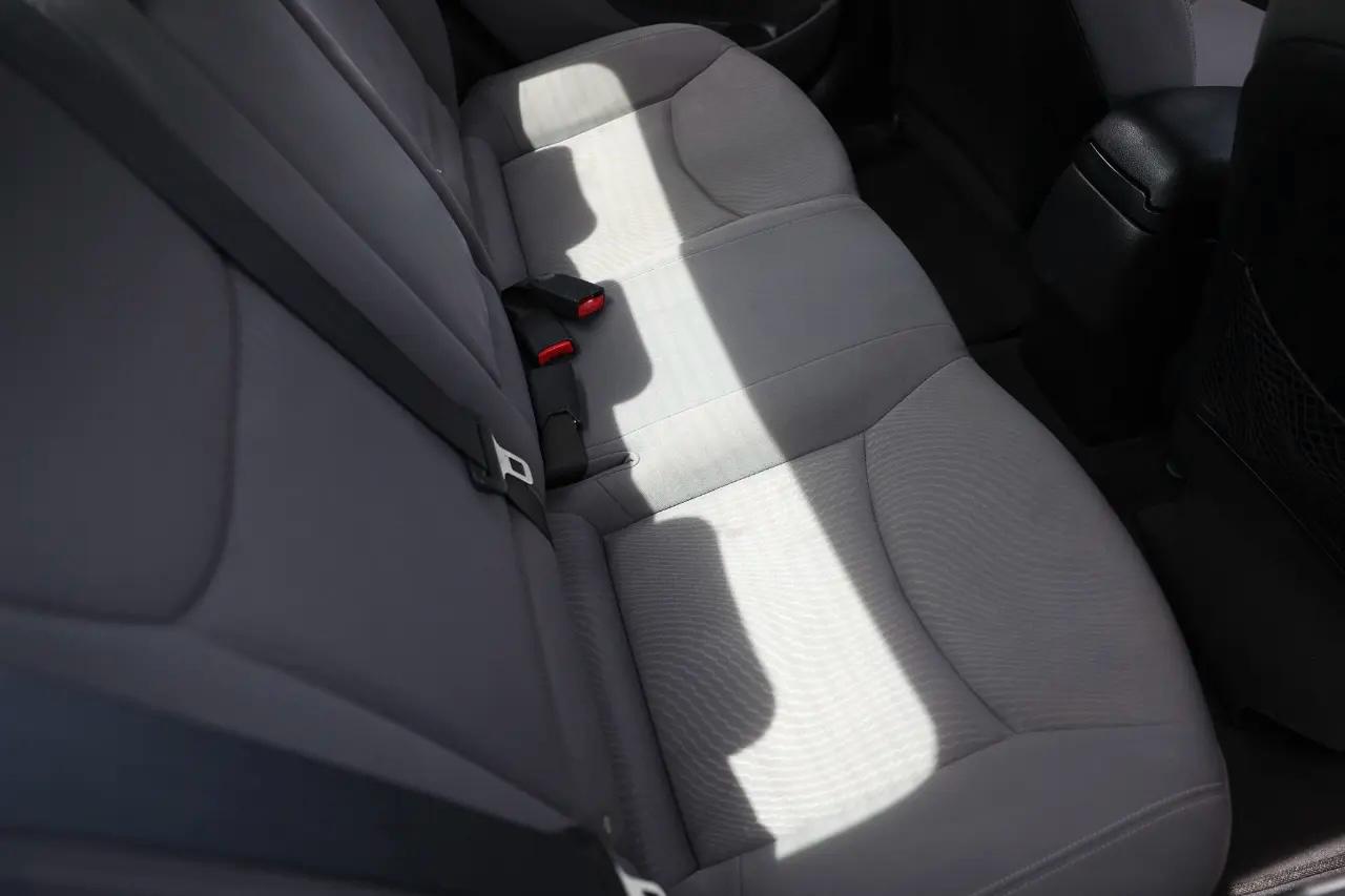 Hyundai Elantra  2016