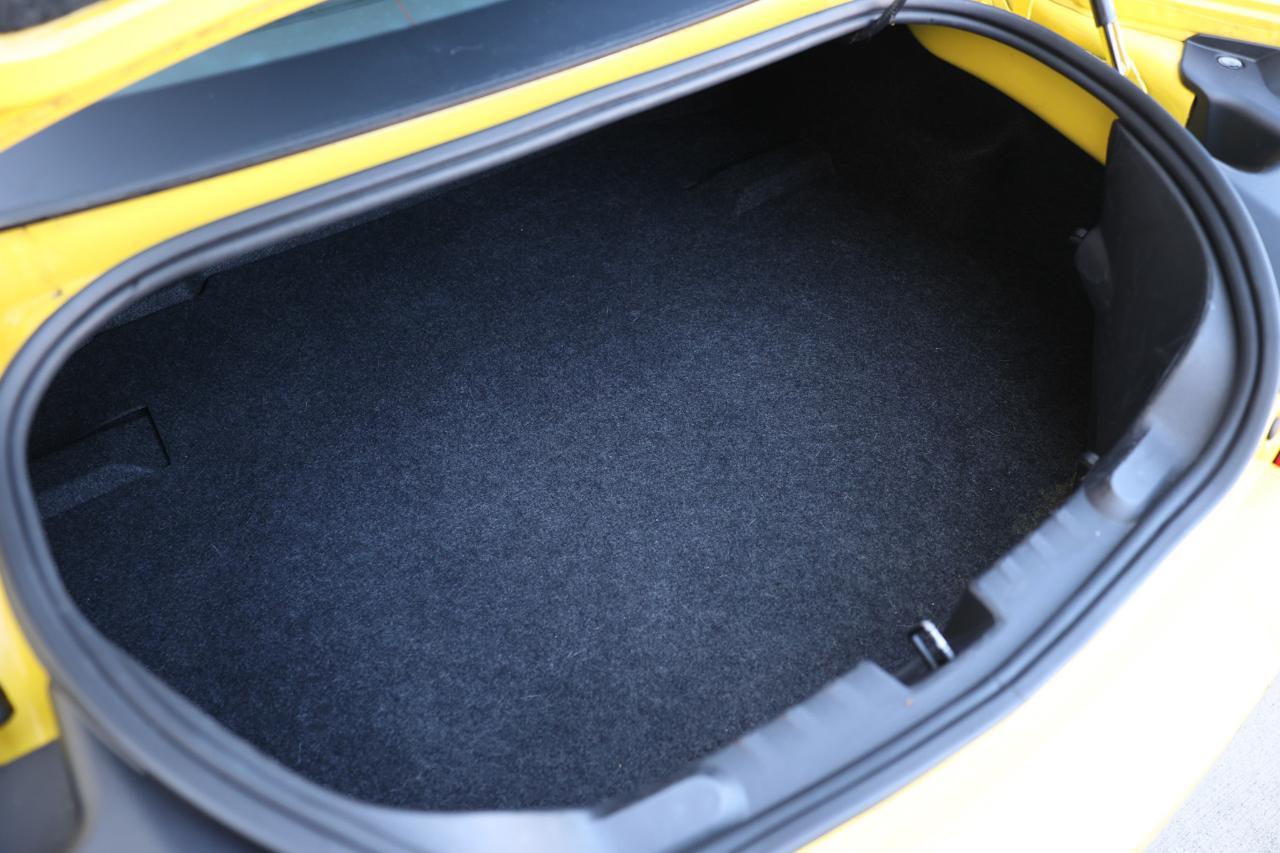 Chevrolet Camaro  2014