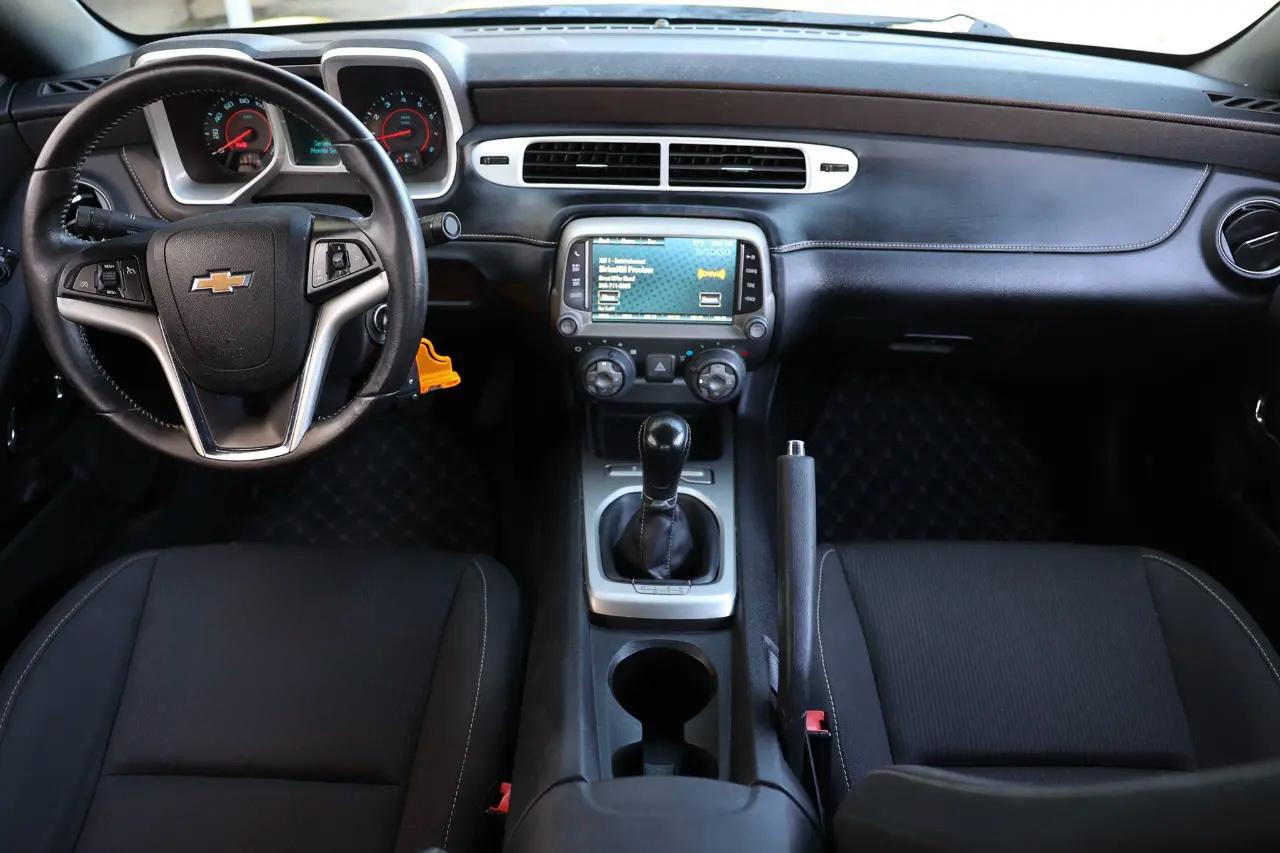 Chevrolet Camaro  2014