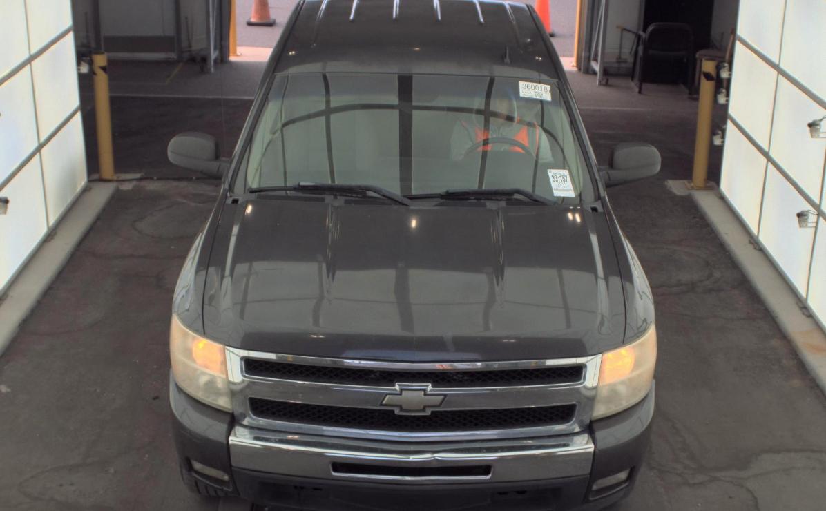 Chevrolet Silverado 1500  2011