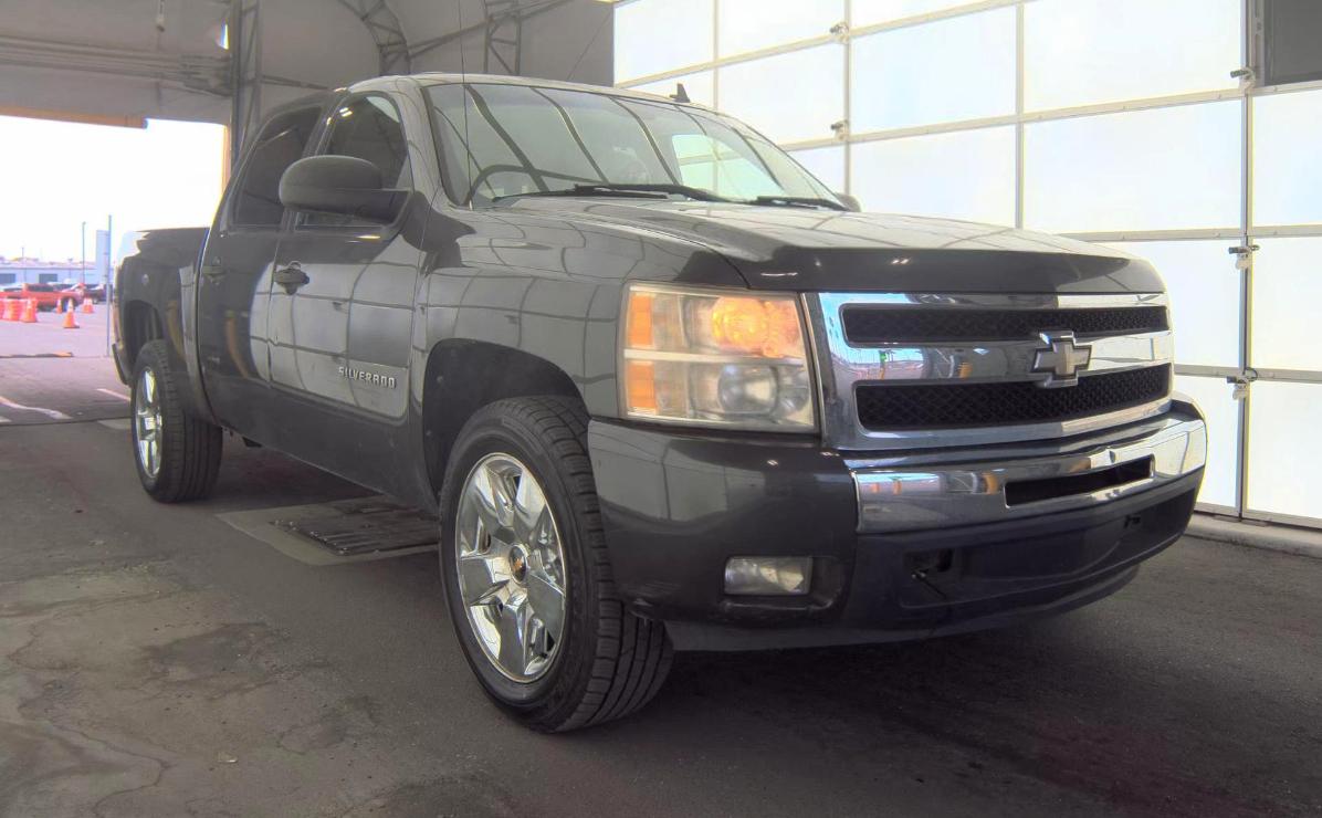 Chevrolet Silverado 1500  2011