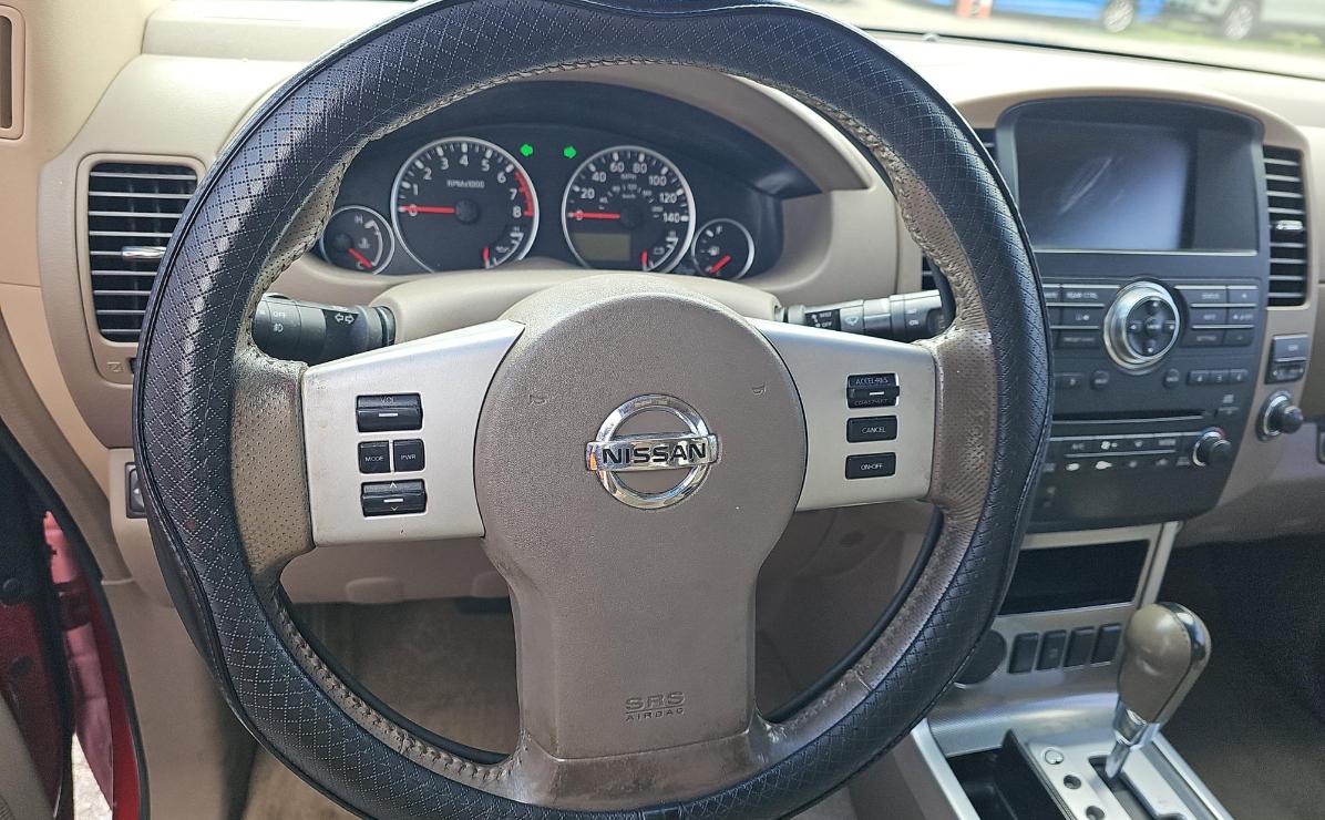 Nissan Pathfinder  2008