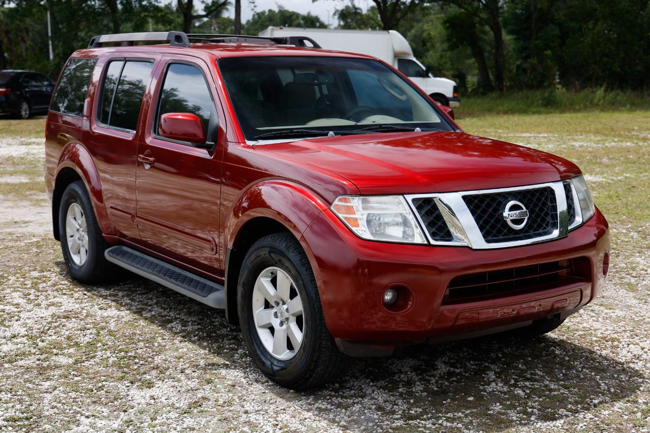 Nissan Pathfinder  2008