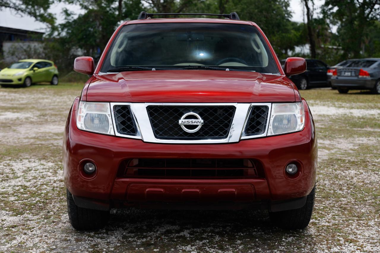 Nissan Pathfinder  2008