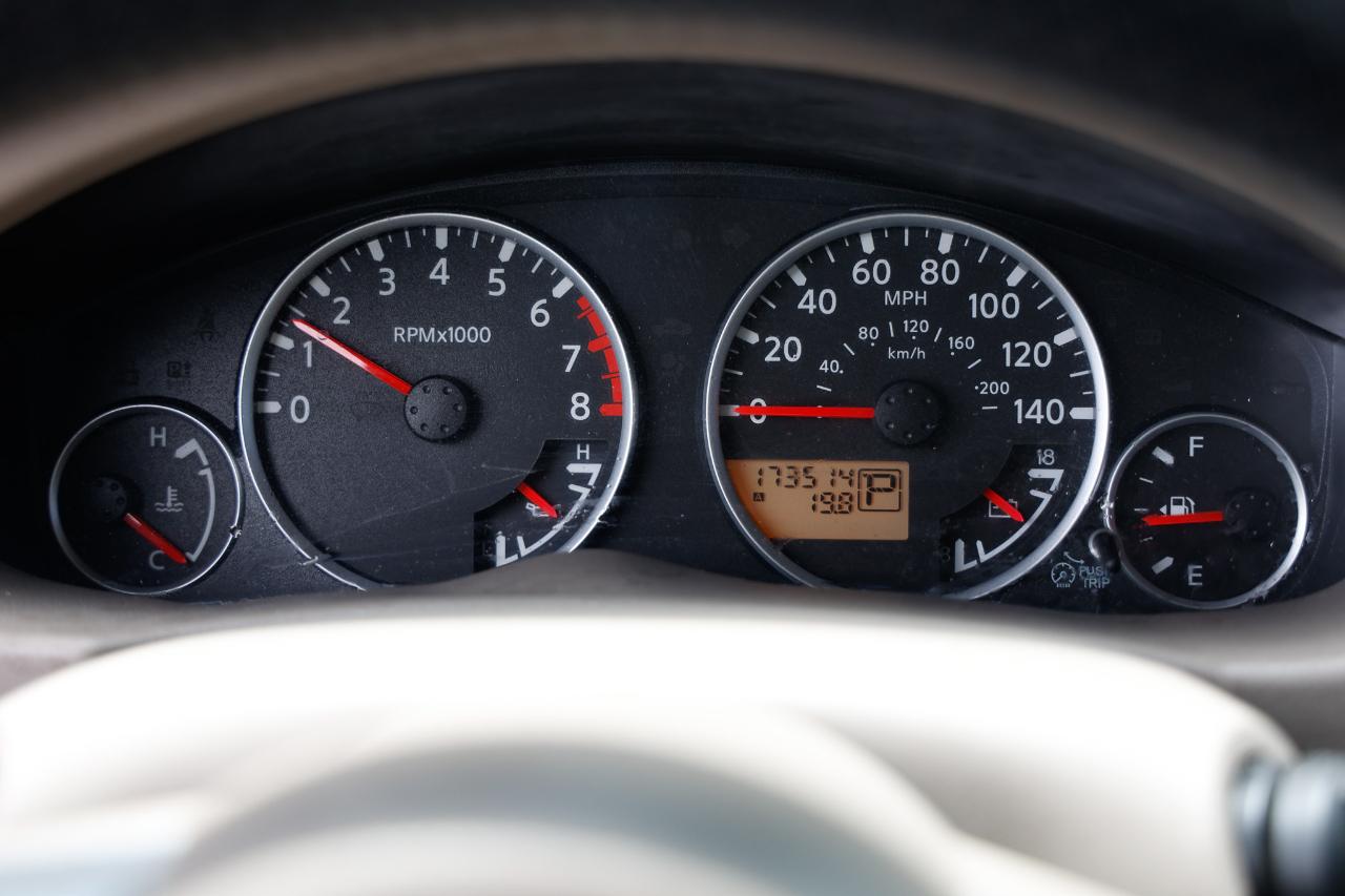 Nissan Pathfinder  2008