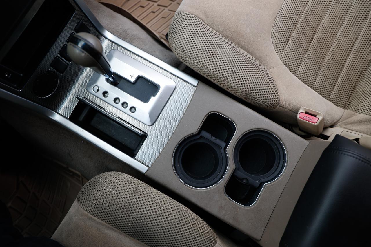 Nissan Pathfinder  2008