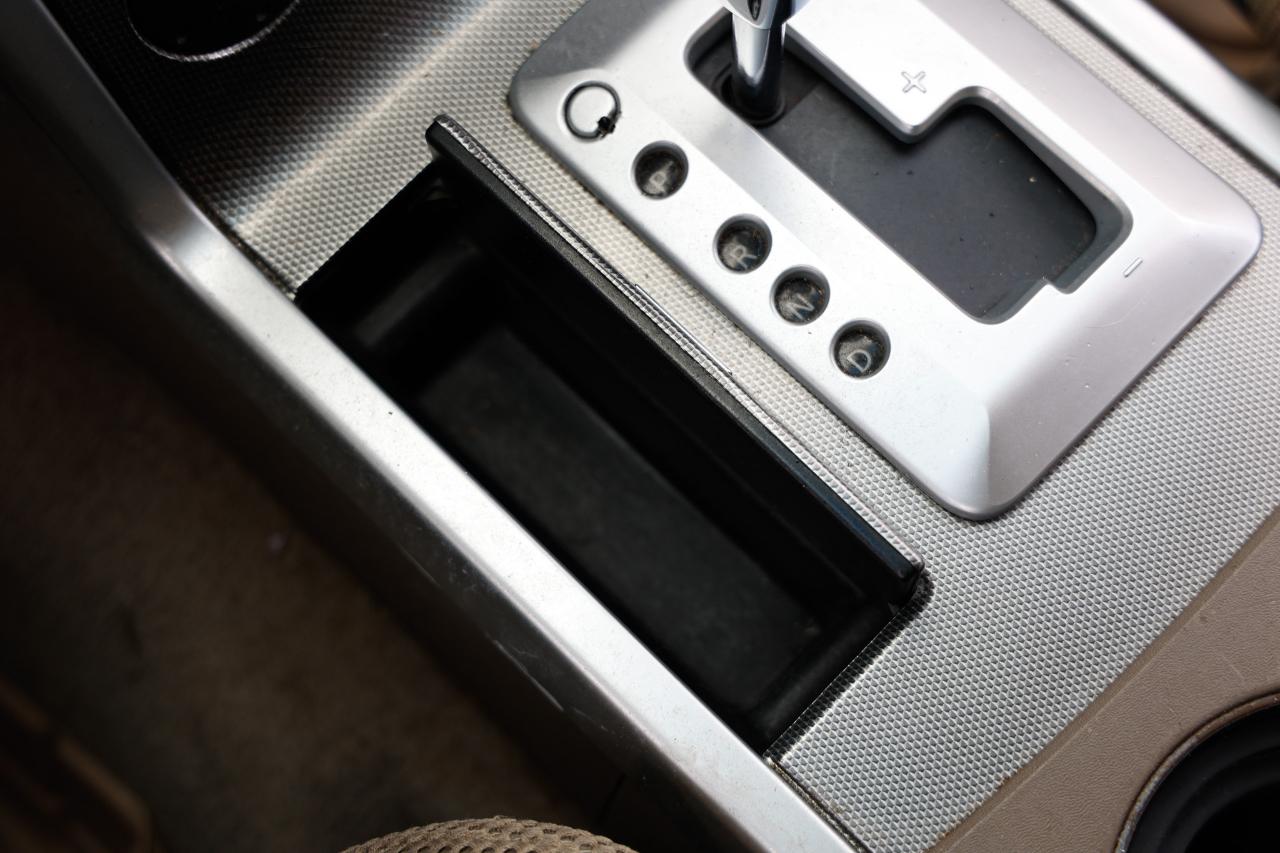 Nissan Pathfinder  2008