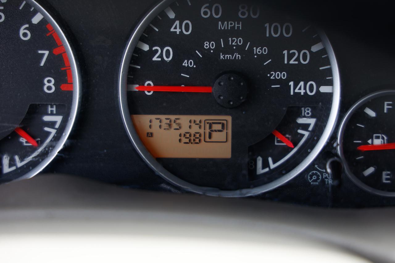 Nissan Pathfinder  2008