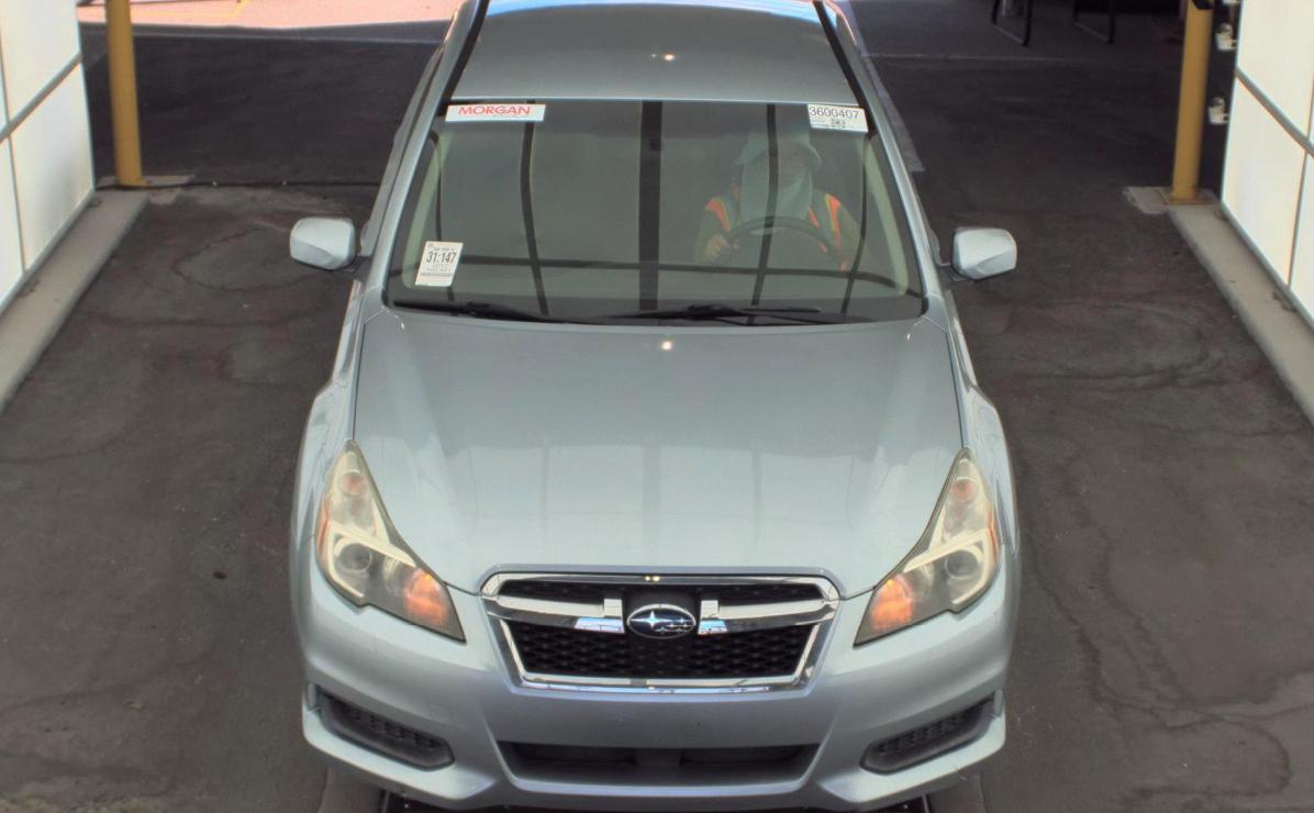 Subaru Legacy  2013