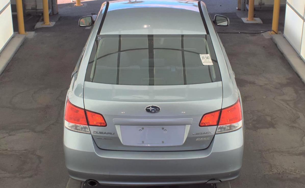 Subaru Legacy  2013