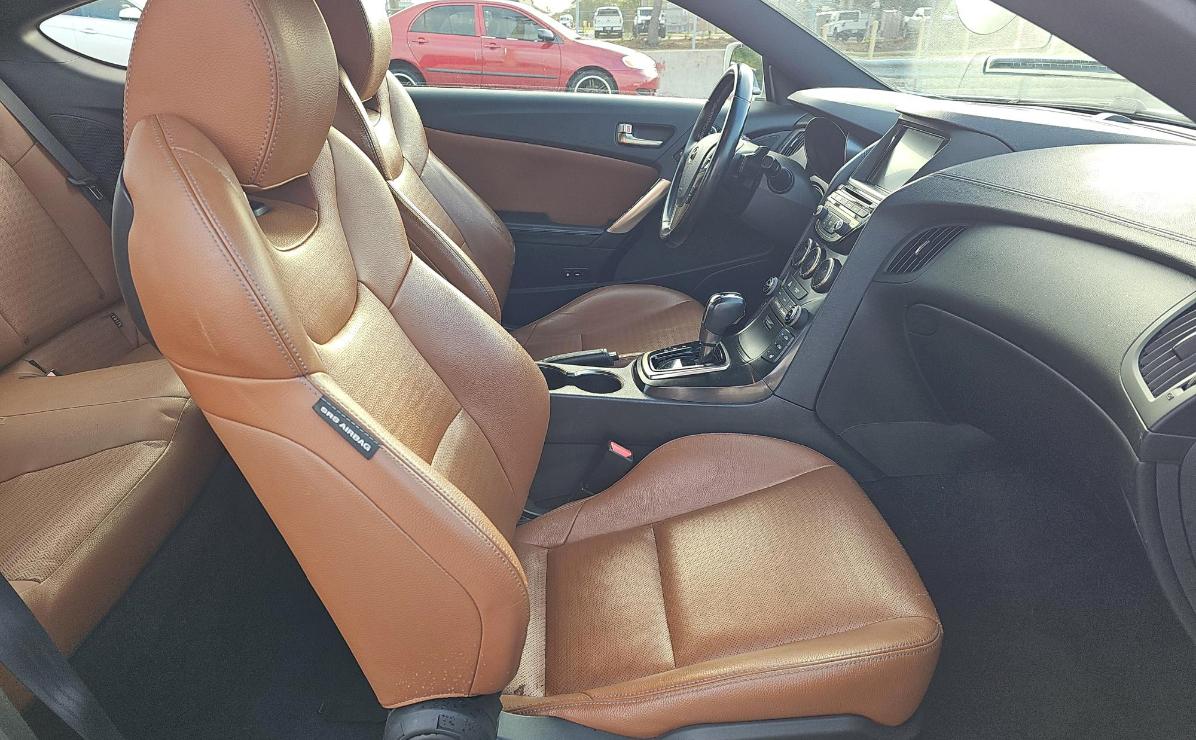 Hyundai Genesis Coupe  2013