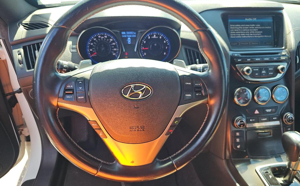 Hyundai Genesis Coupe  2013