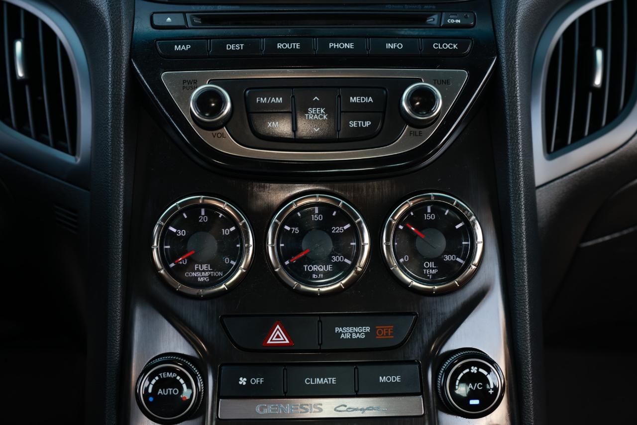 Hyundai Genesis Coupe  2013