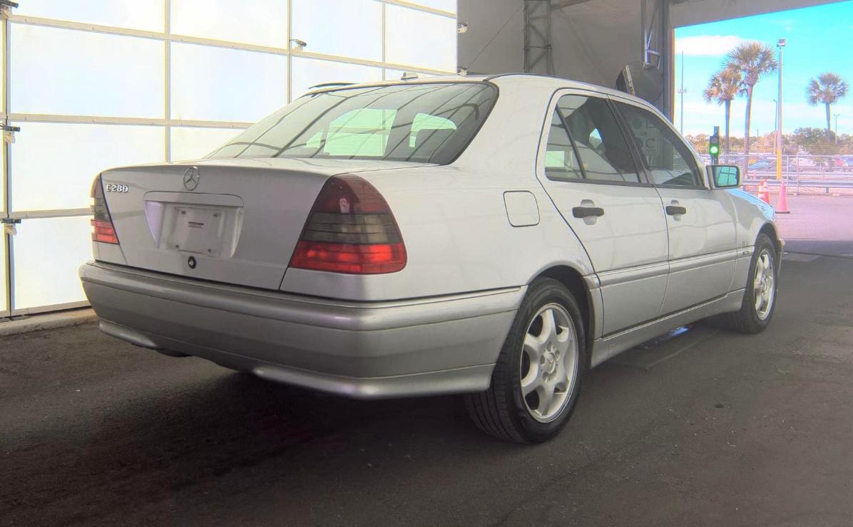 Mercedes-Benz C280  2000