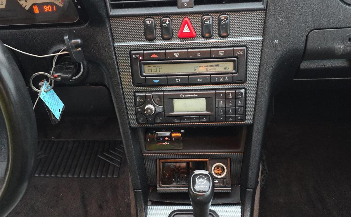 Mercedes-Benz C280  2000