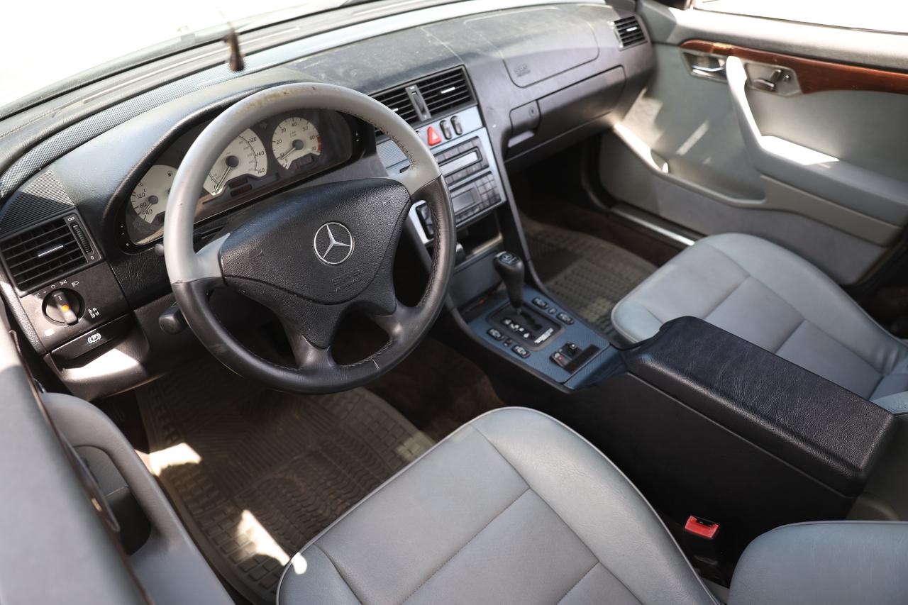 Mercedes-Benz C280  2000