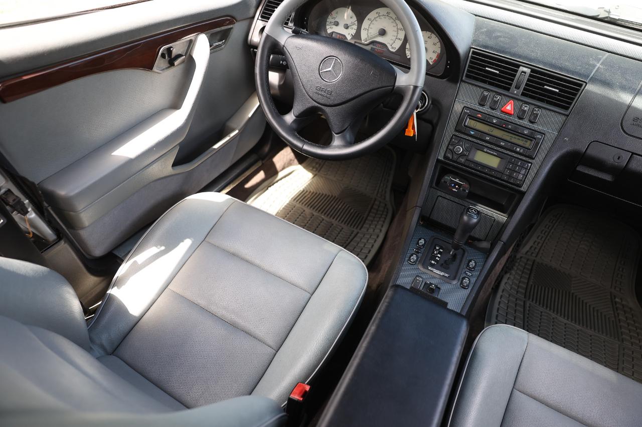 Mercedes-Benz C280  2000