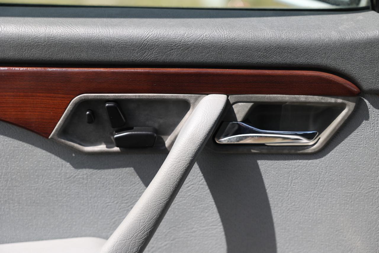 Mercedes-Benz C280  2000