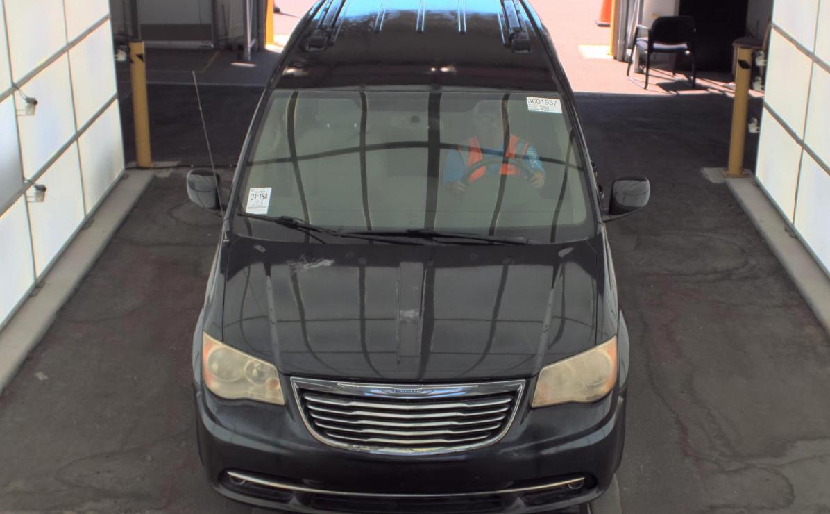 Chrysler Town & Country  2012