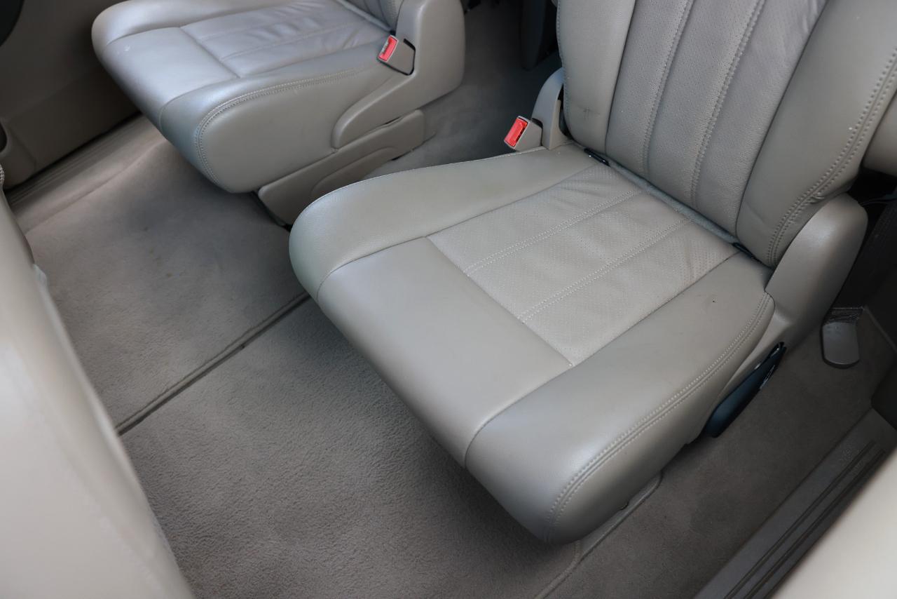 Chrysler Town & Country  2012