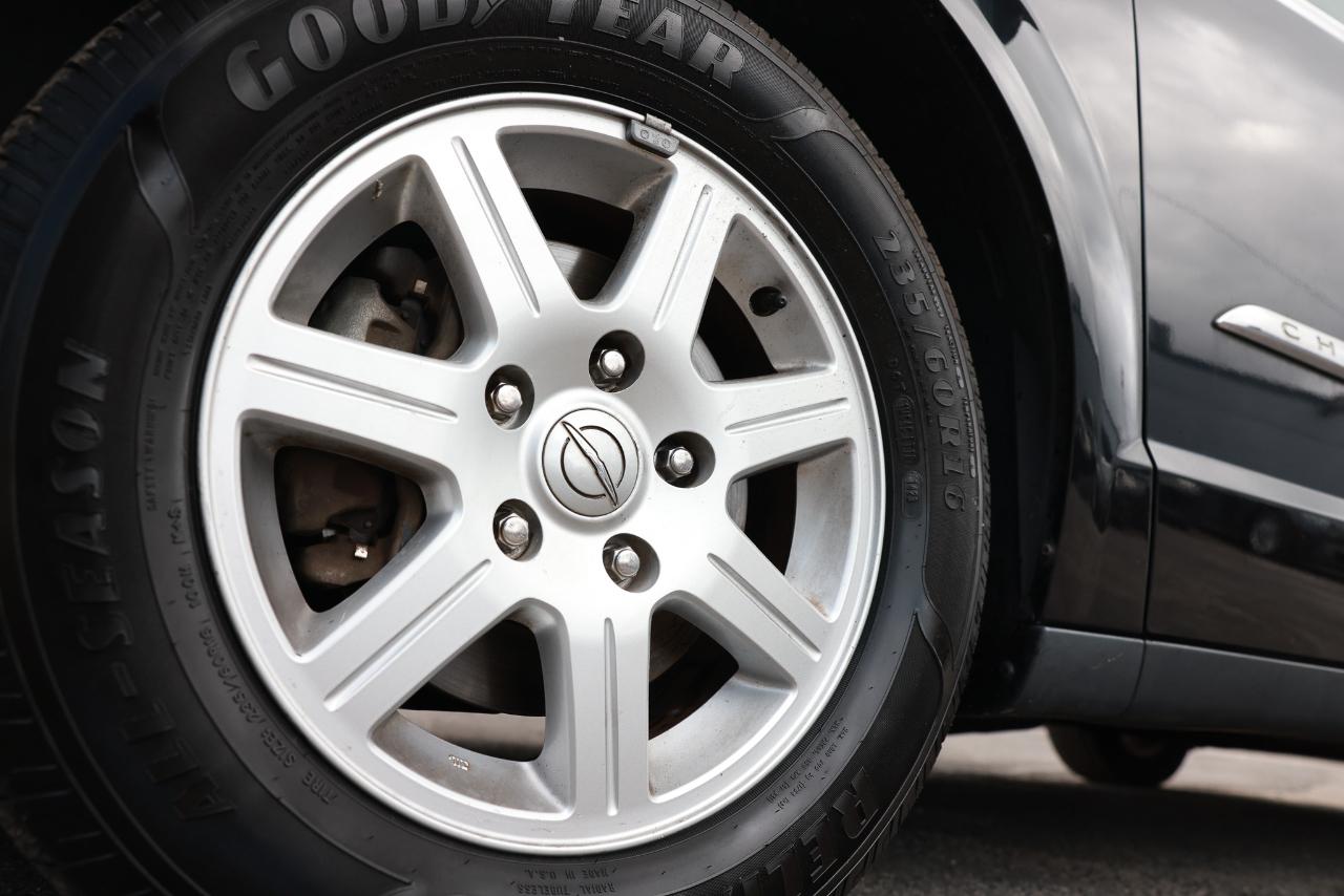 Chrysler Town & Country  2012