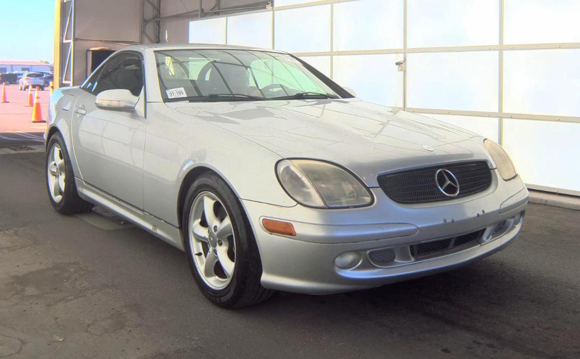 Mercedes-Benz SLK-Class  2001
