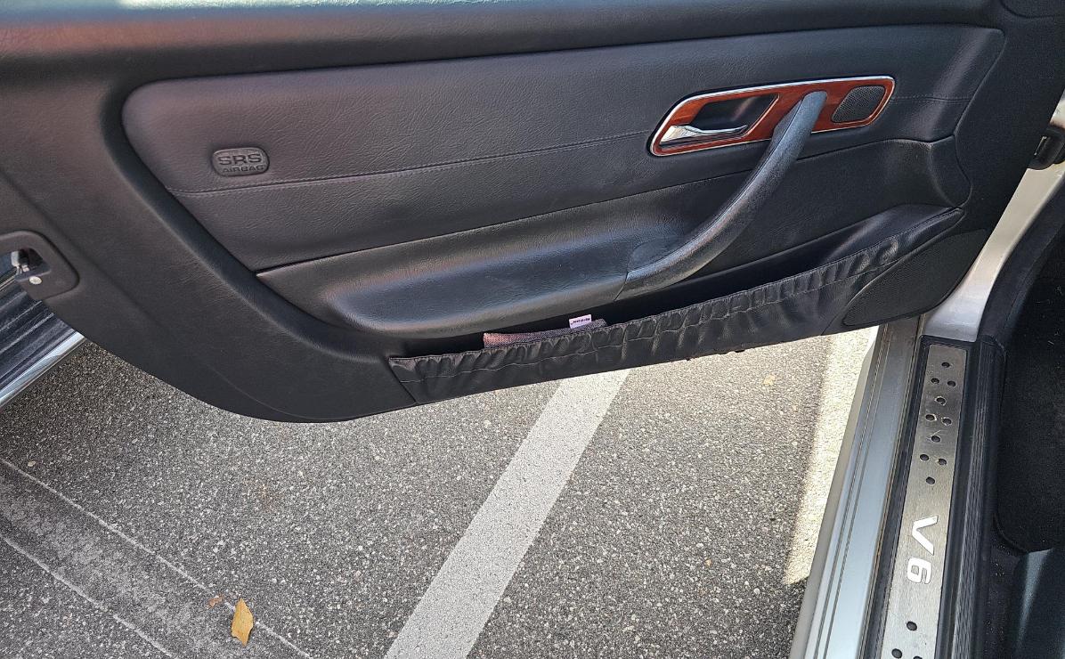 Mercedes-Benz SLK-Class  2001