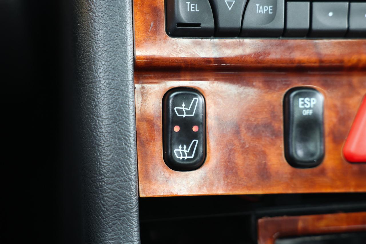 Mercedes-Benz SLK-Class  2001