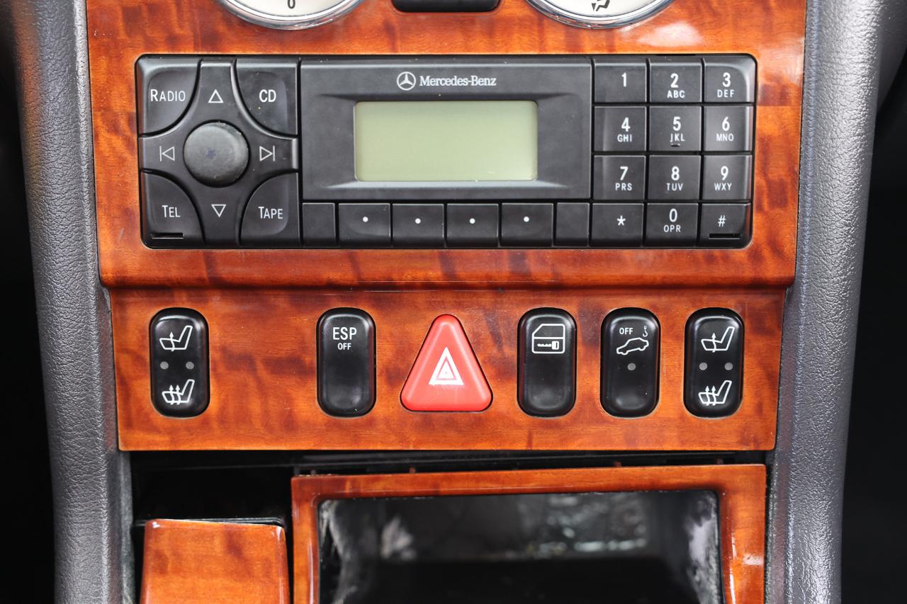 Mercedes-Benz SLK-Class  2001