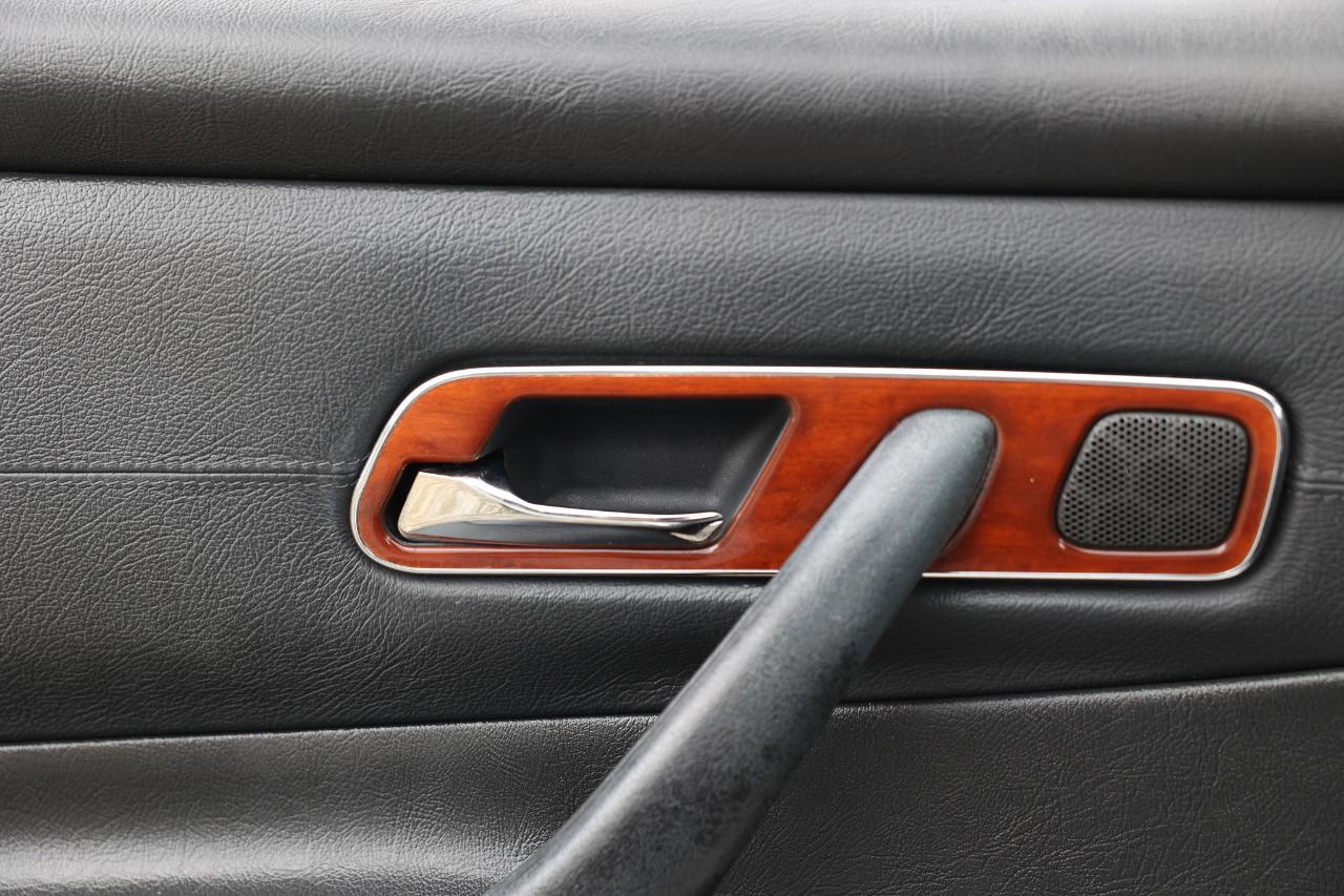 Mercedes-Benz SLK-Class  2001