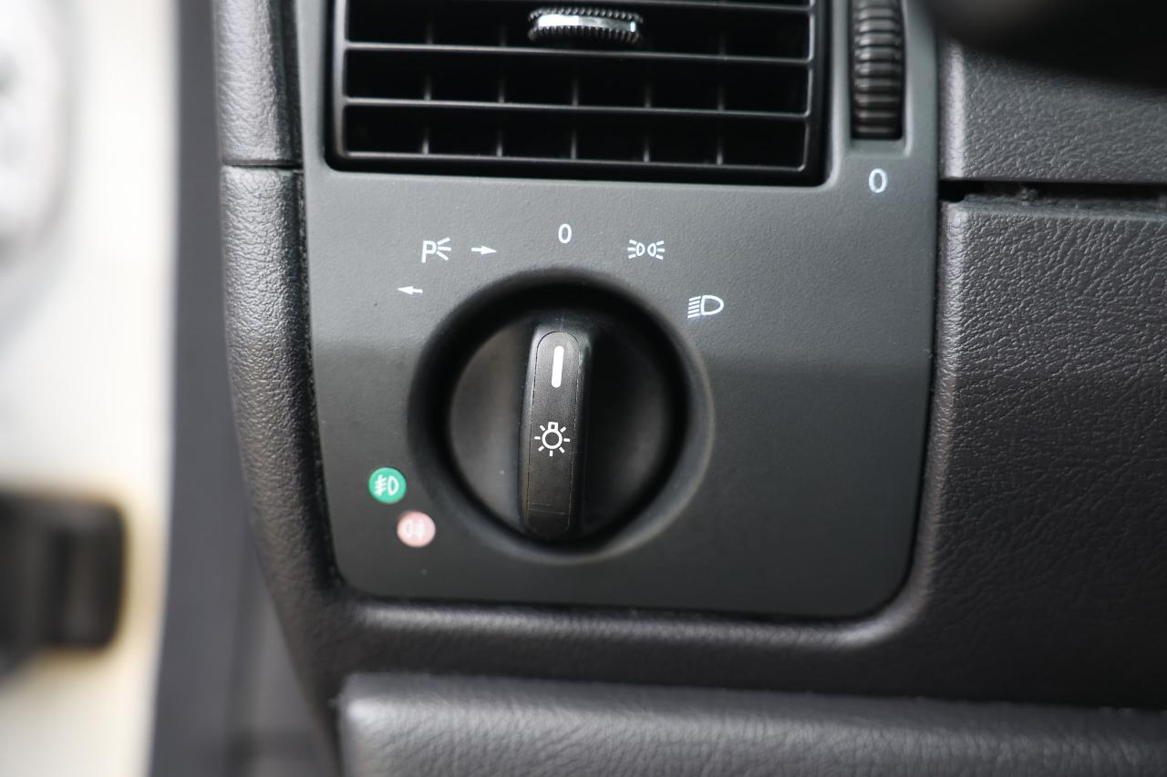 Mercedes-Benz SLK-Class  2001