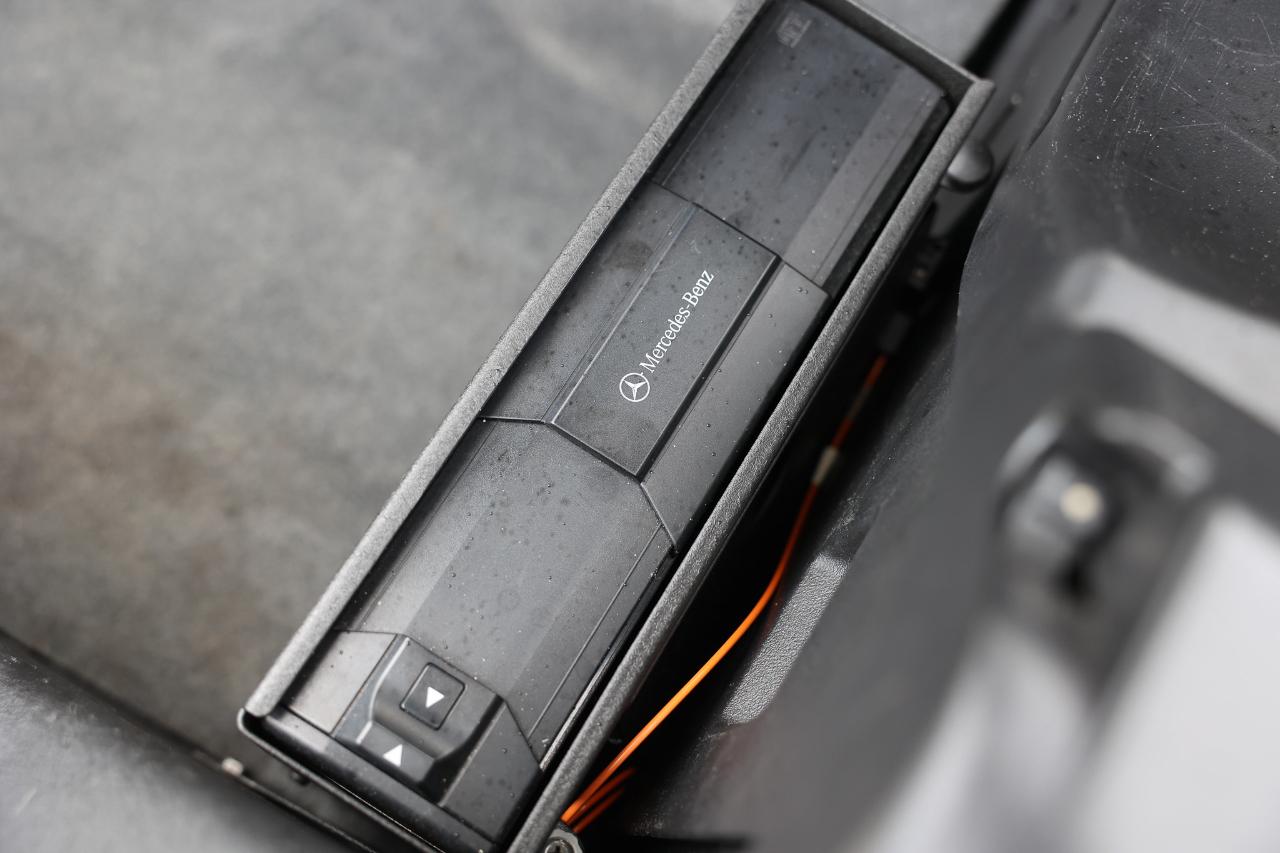 Mercedes-Benz SLK-Class  2001